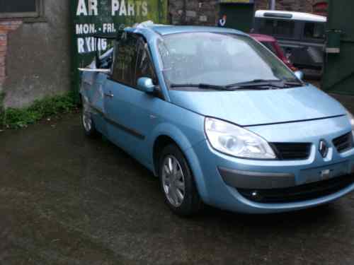 Renault Scenic Door Front Drivers Side -  - Renault Scenic 2007 Diesel 1.5L Manual 5 Speed 5 Door Electric Mirrors, Electric Windows Front & Rear, Alloy Wheels 16 inch, Light Blue